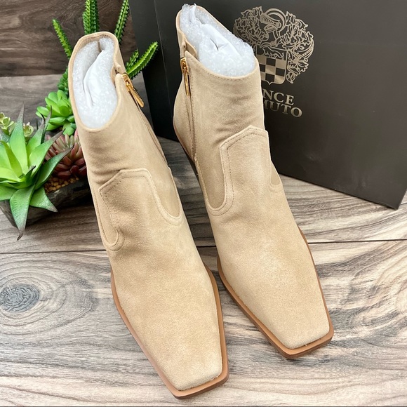 NIB Vince Camuto Amtinda Square Toe Block Heel Leather Bootie Tortilla 9M - Picture 3 of 13